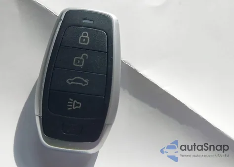 2014 Nissan Pathfinder Platinum z USA, uszkodzony, nr VIN 5N1AR2MN4EC703744